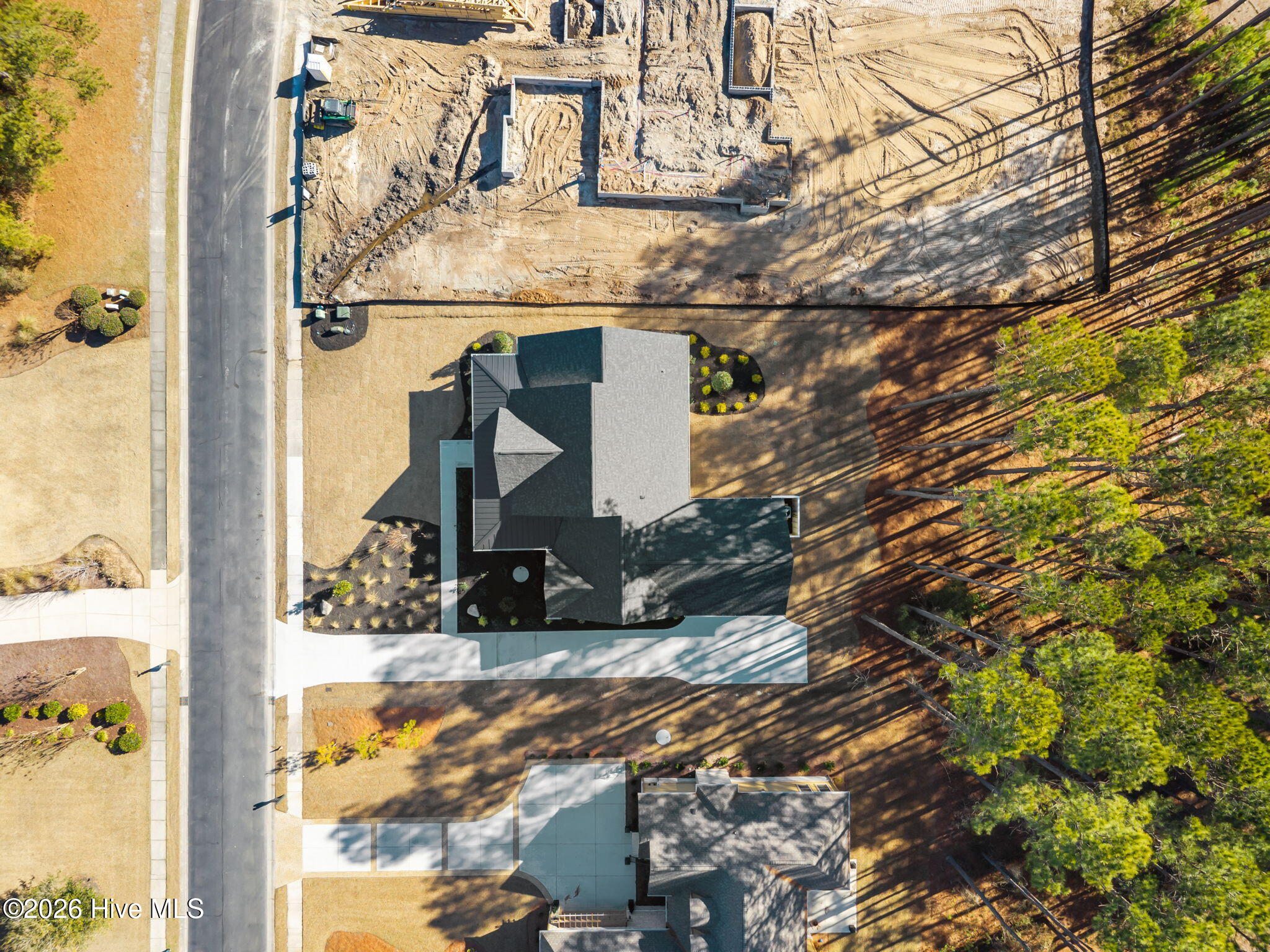 100549210 | Photo 30