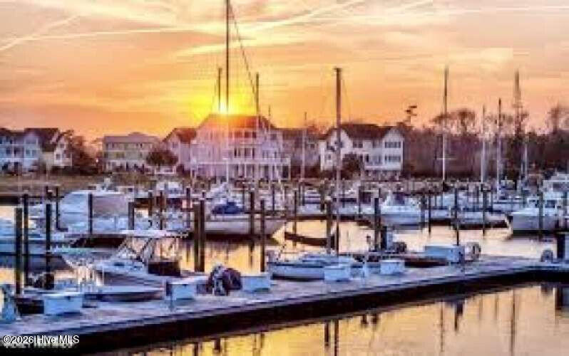 100557265 | Photo 26