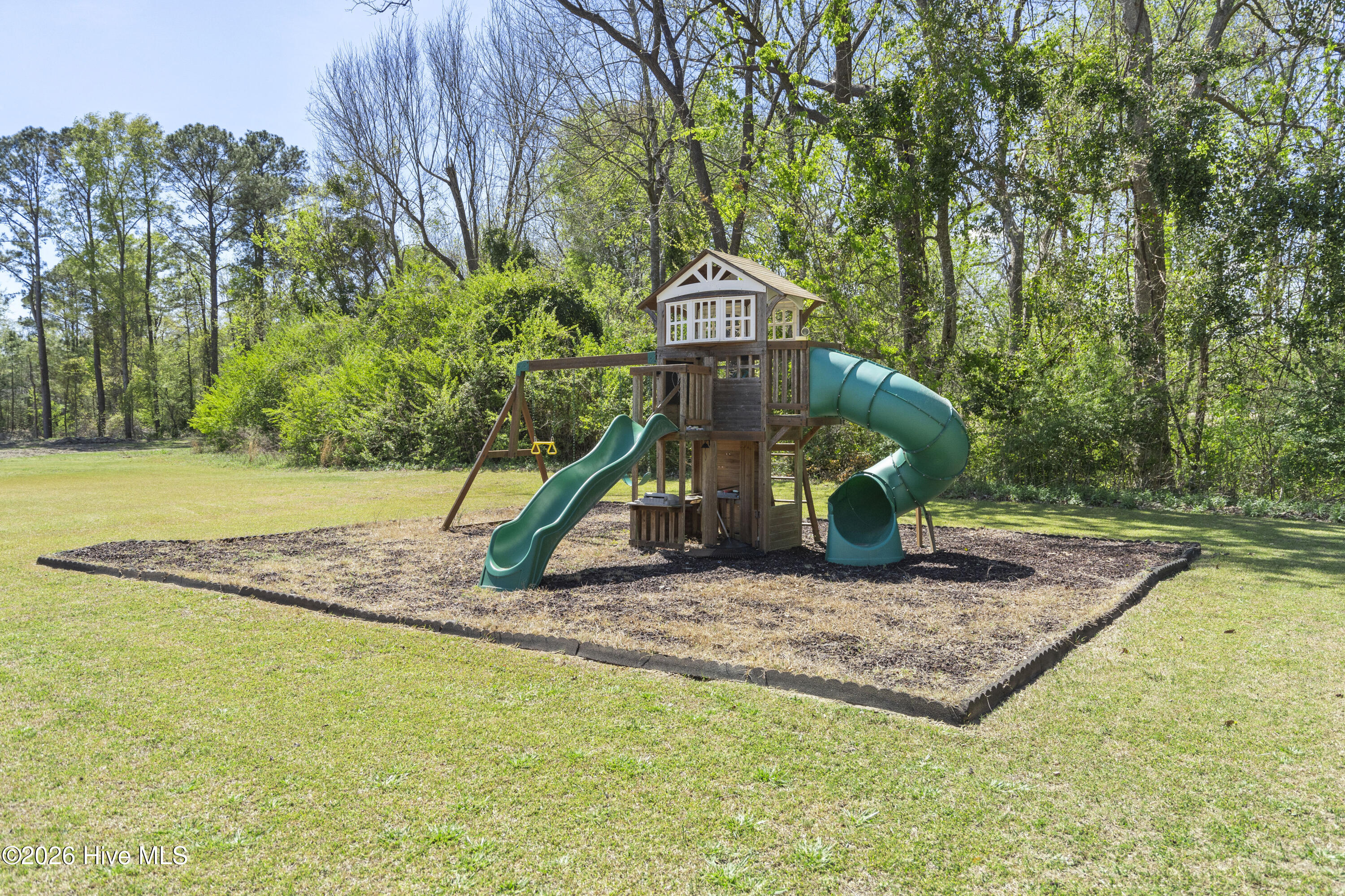 100564878 | Photo 51