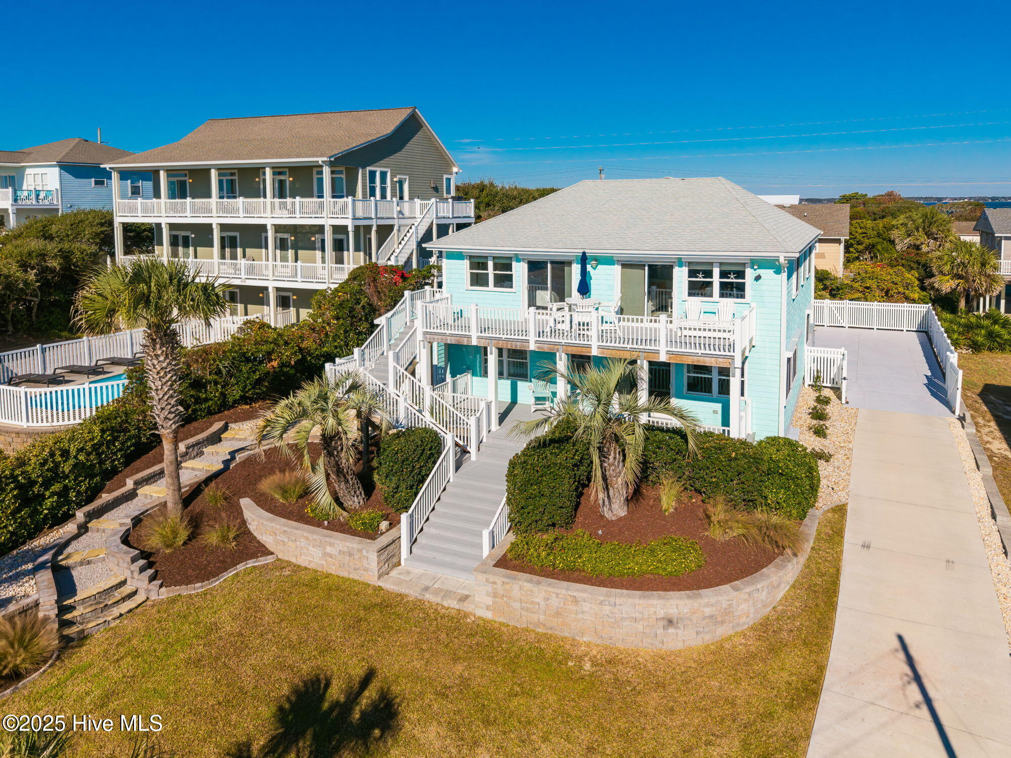 Homes for sale in Emerald Isle, NC | 1606 Ocean Dr, Emerald Isle, NC 28594 | MLS# 100544020