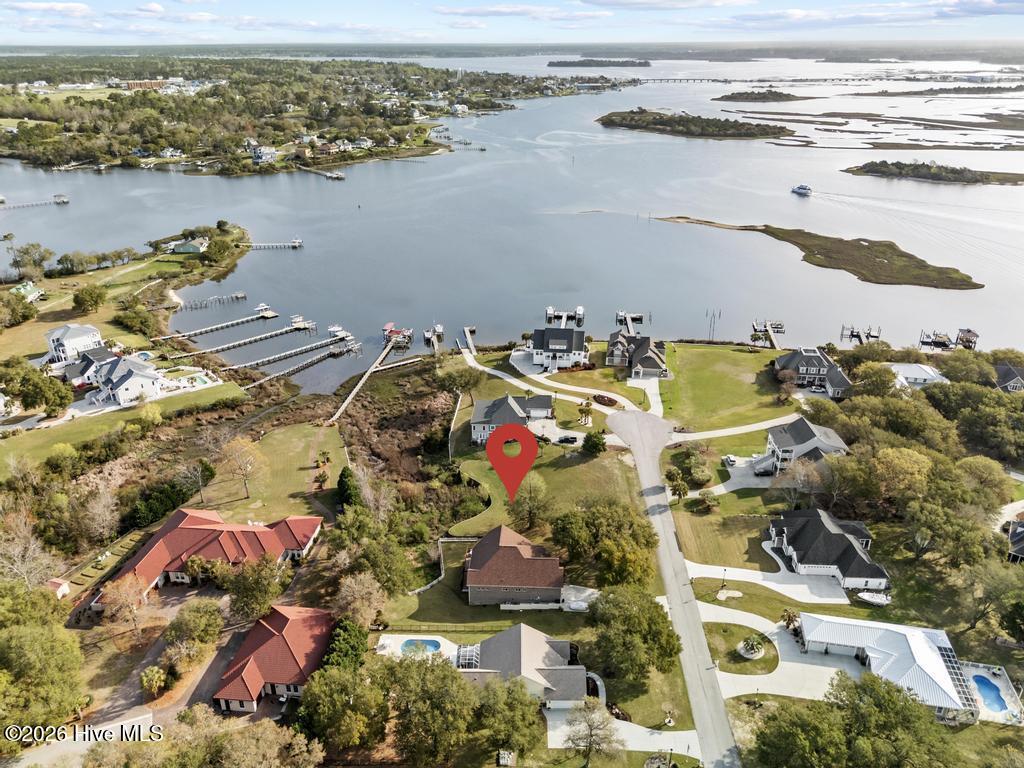 100564942 | Photo 55