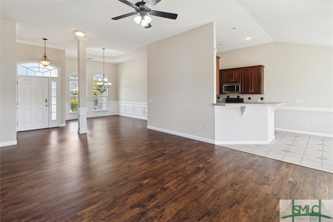 Great Room to Kitchen