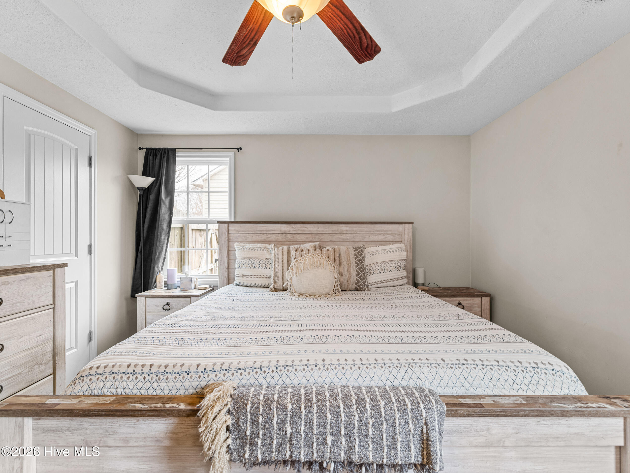 100558064 | Photo 20