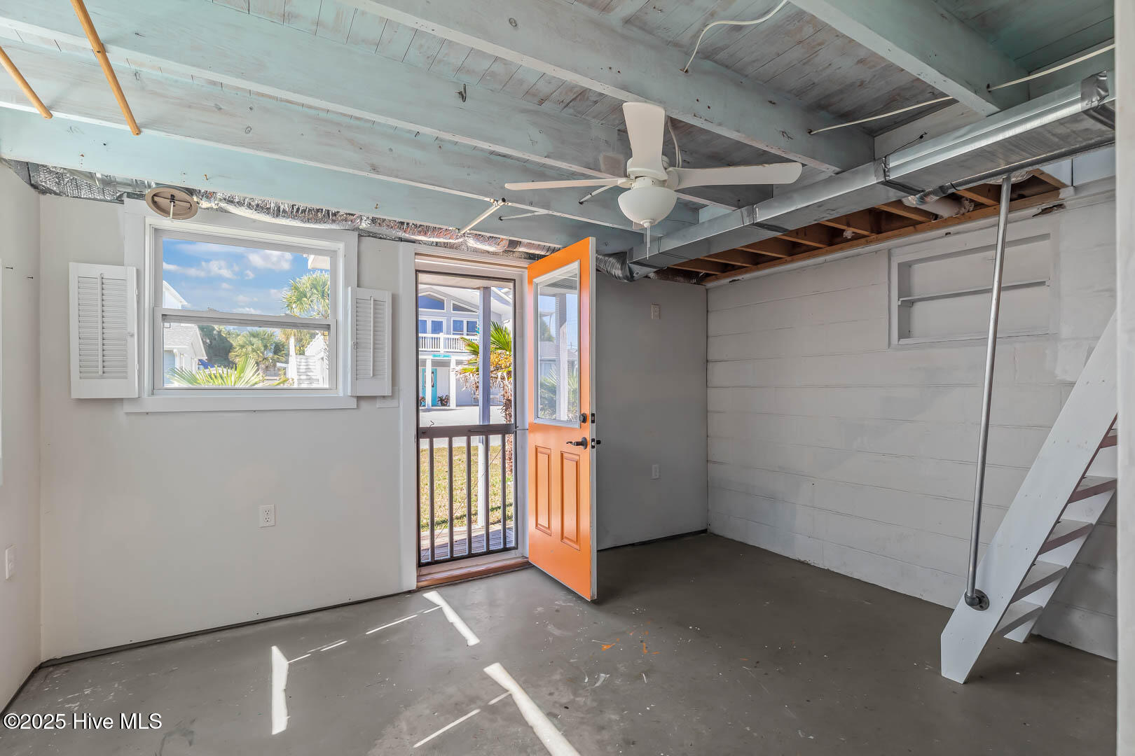 100538071 | Photo 33