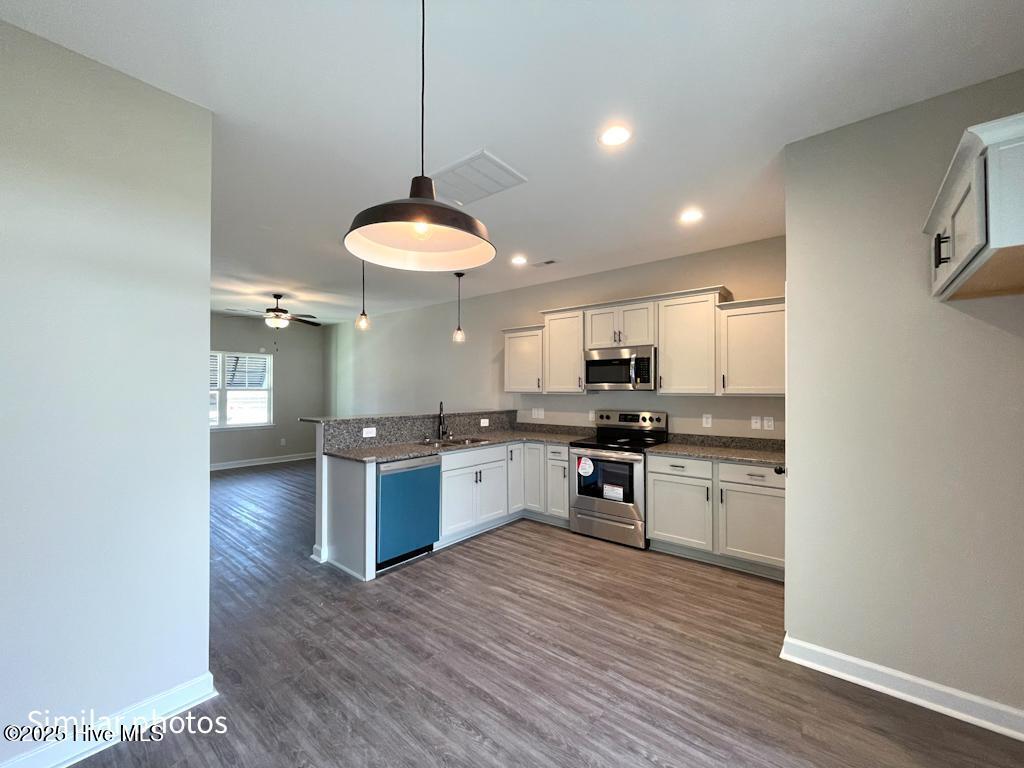 Homes for sale in Sneads Ferry, NC | 730 Cross Bridge Way, Sneads Ferry, NC 28460 | MLS# 100538494