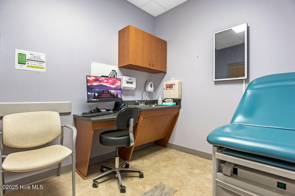 4275 Western Boulevard, Jacksonville, NC, 28546