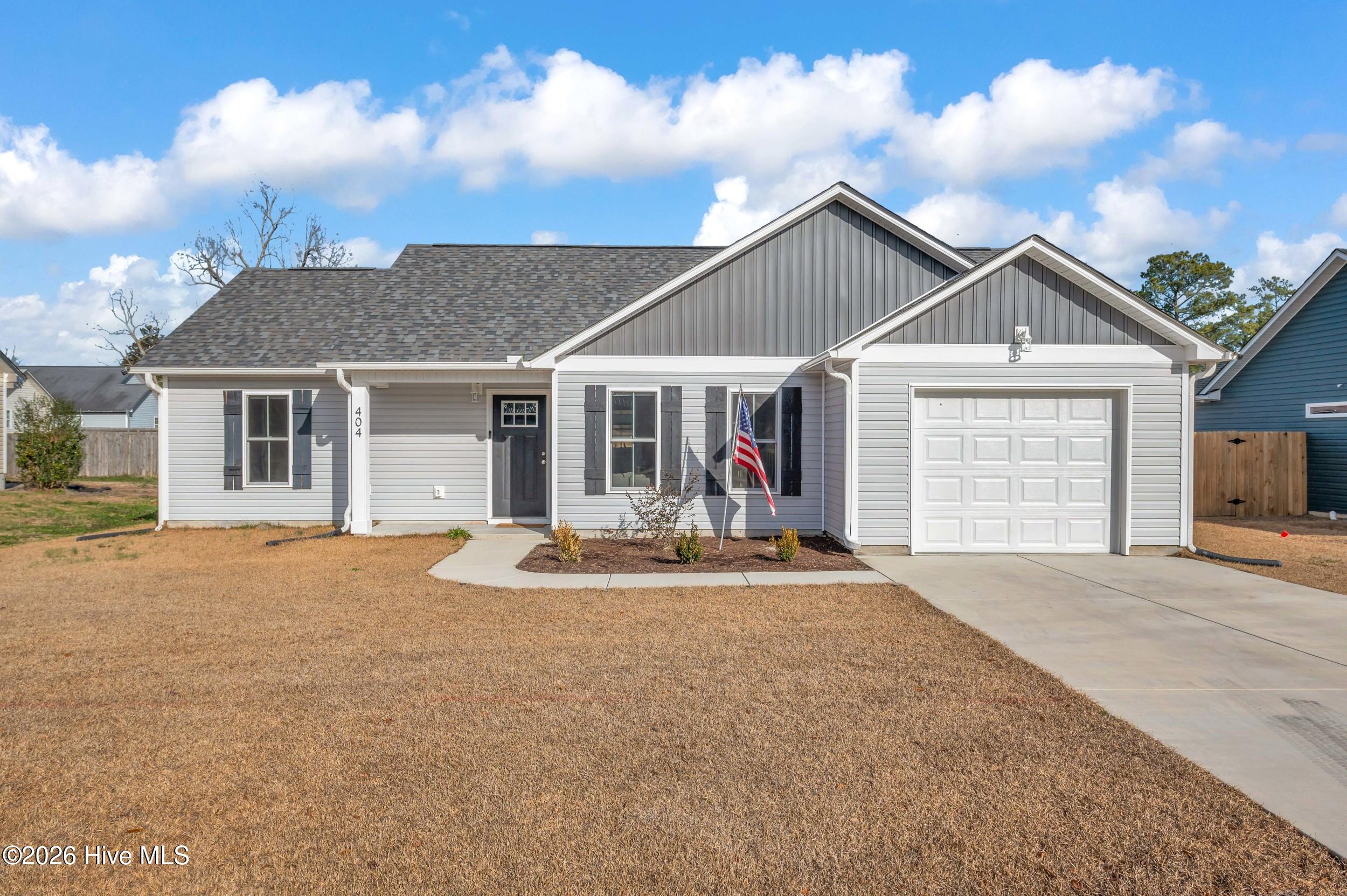 Homes for sale in Maysville, NC | 404 Fifth St, Maysville, NC 28555 | MLS# 100552438