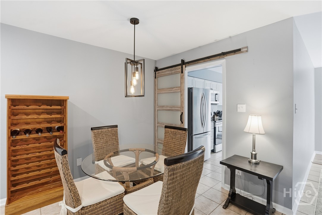 232 Stephenson Avenue 3B