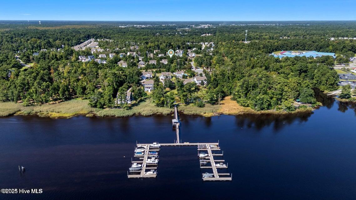 100547034 | Photo 33