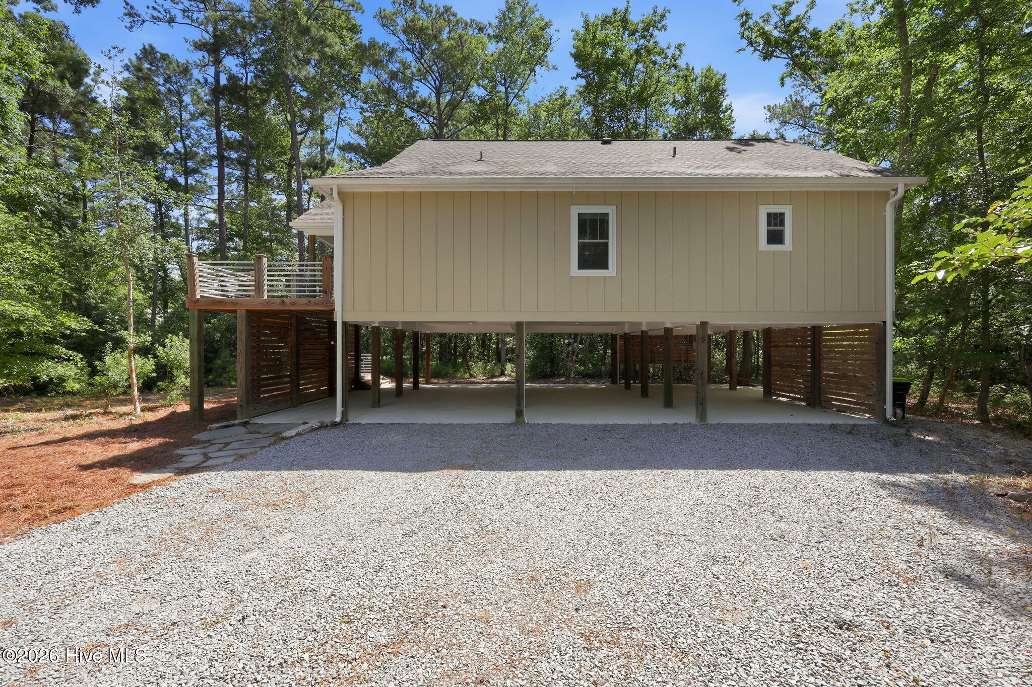 1425 Seafarer Drive,Oriental