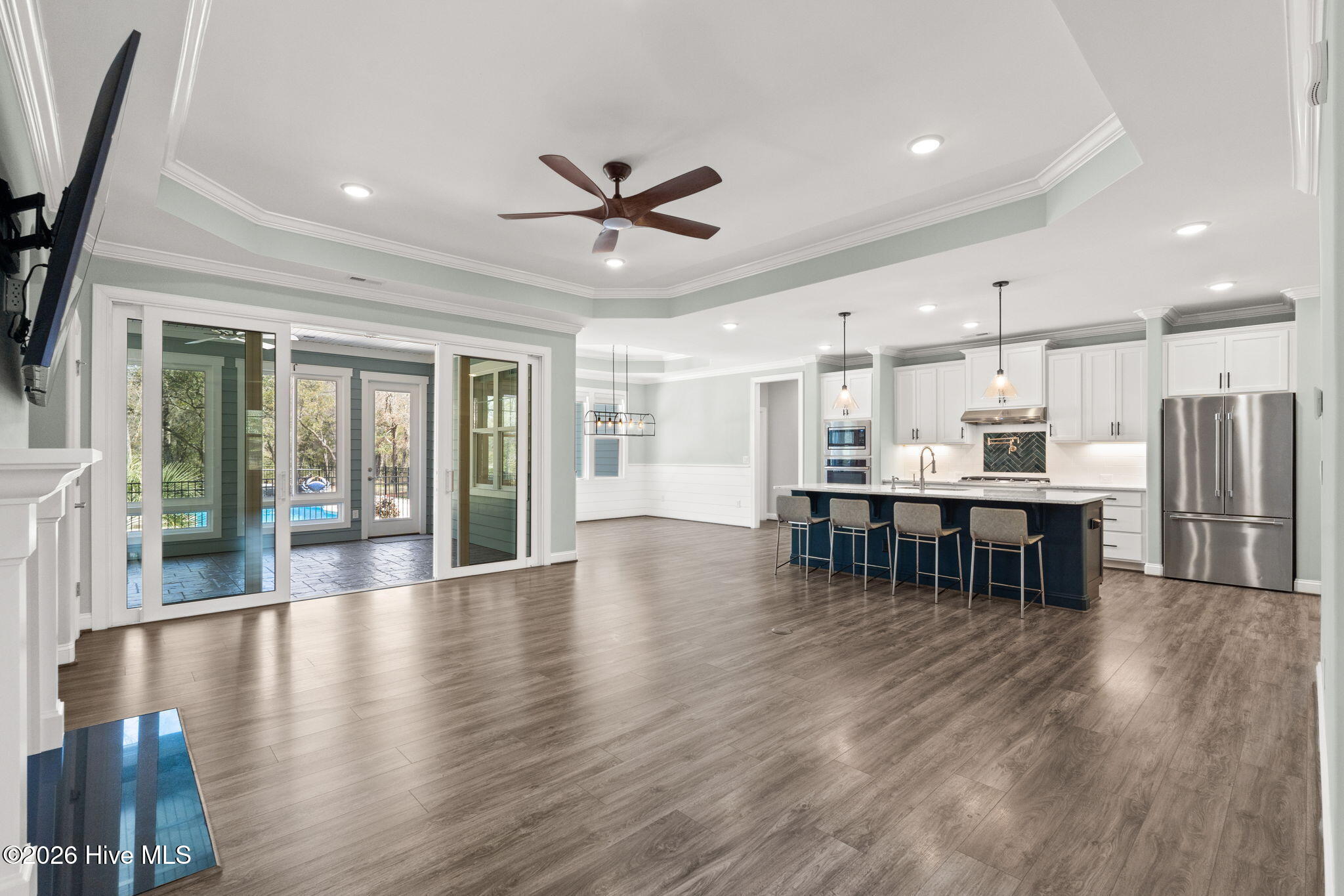 100563423 | Photo 20