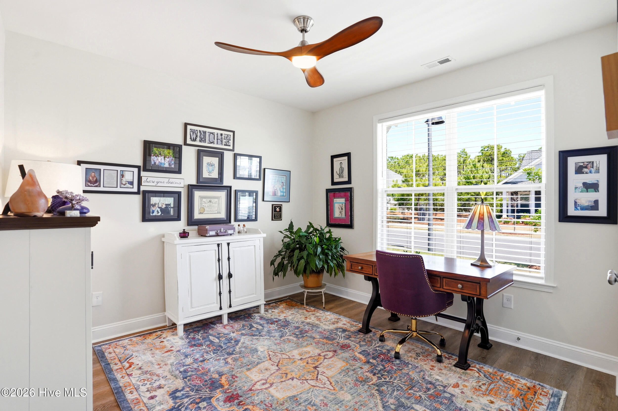 100569050 | Photo 15