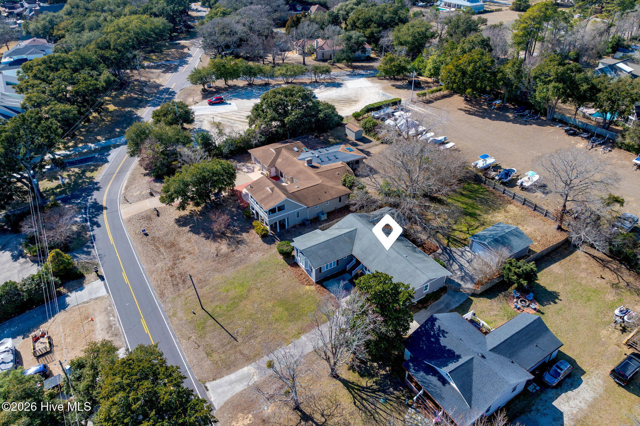 100553404 | Photo 50