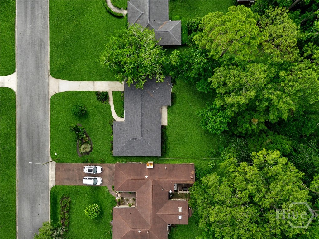 1908 Colonial Drive