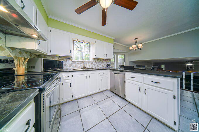 010-680x453-photo