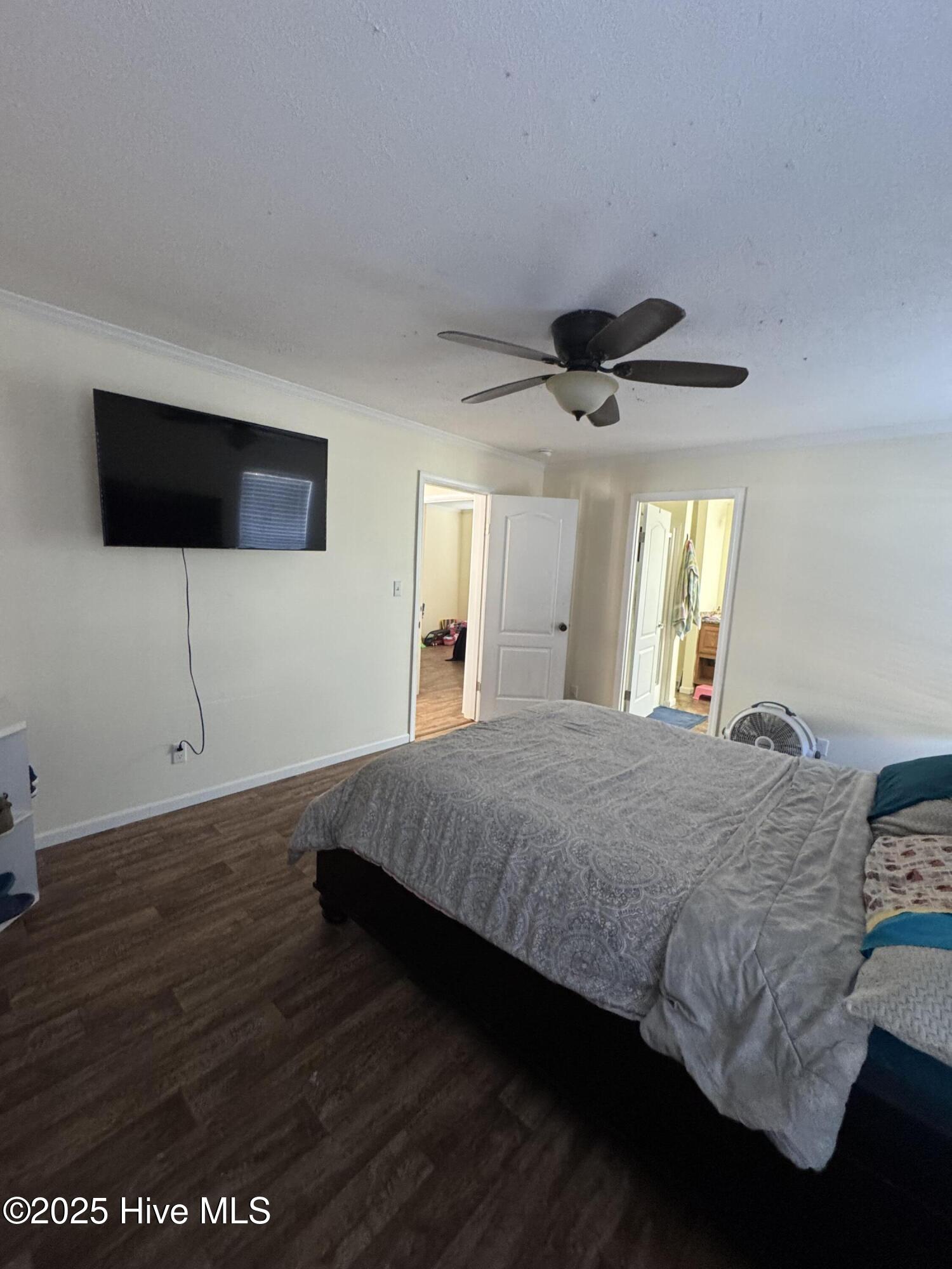 100495228 | Photo 14