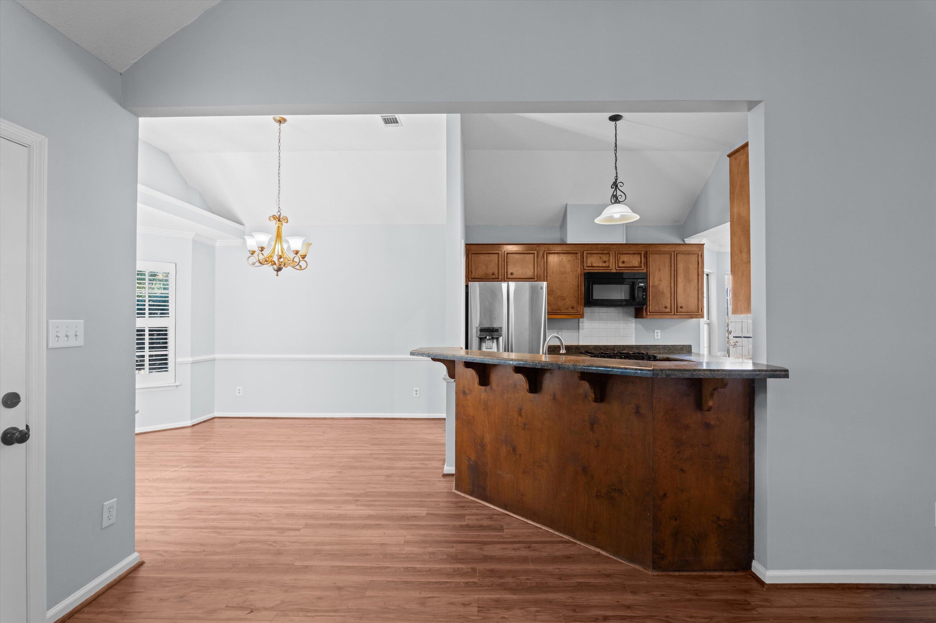 604 Barberry-EvansRealEstateGroup9