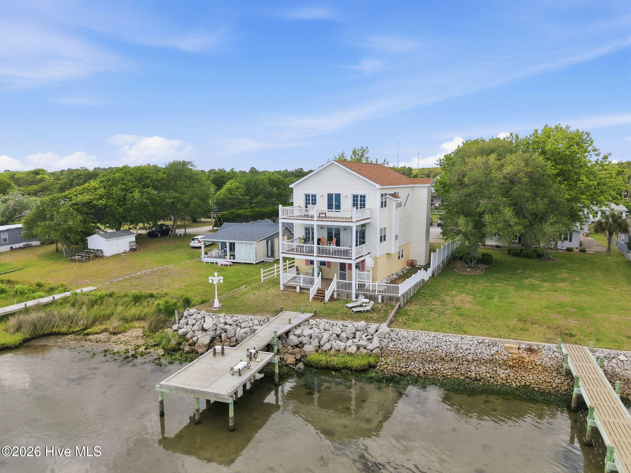 103 Waterfront Avenue,Newport