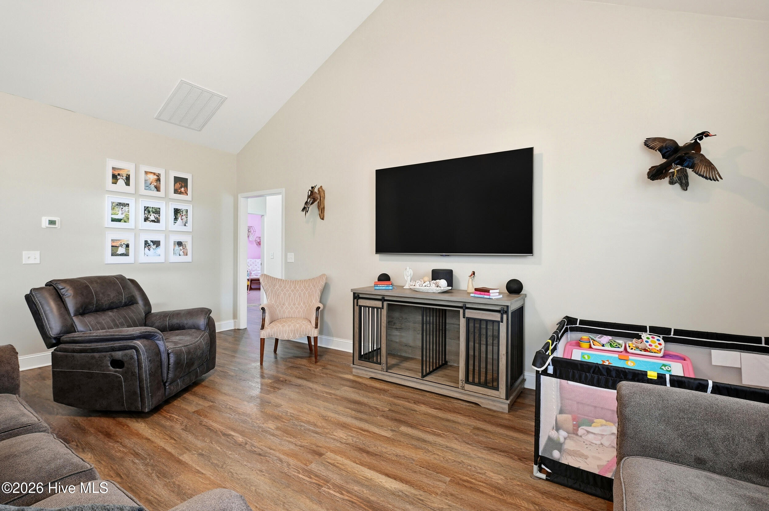 35 W Waverly Drive, Burgaw, NC 28425 – photo 5: 7_35 w waverly dr-0007