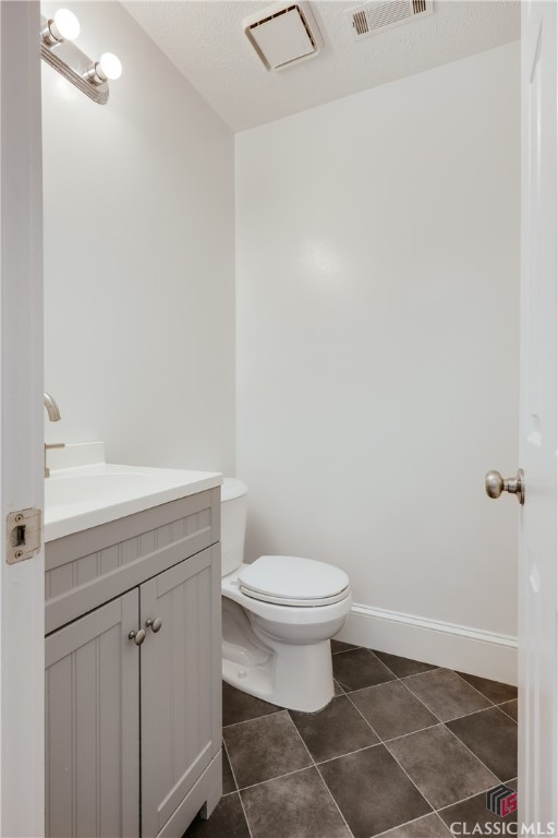 155 Hunters Pointe Drive