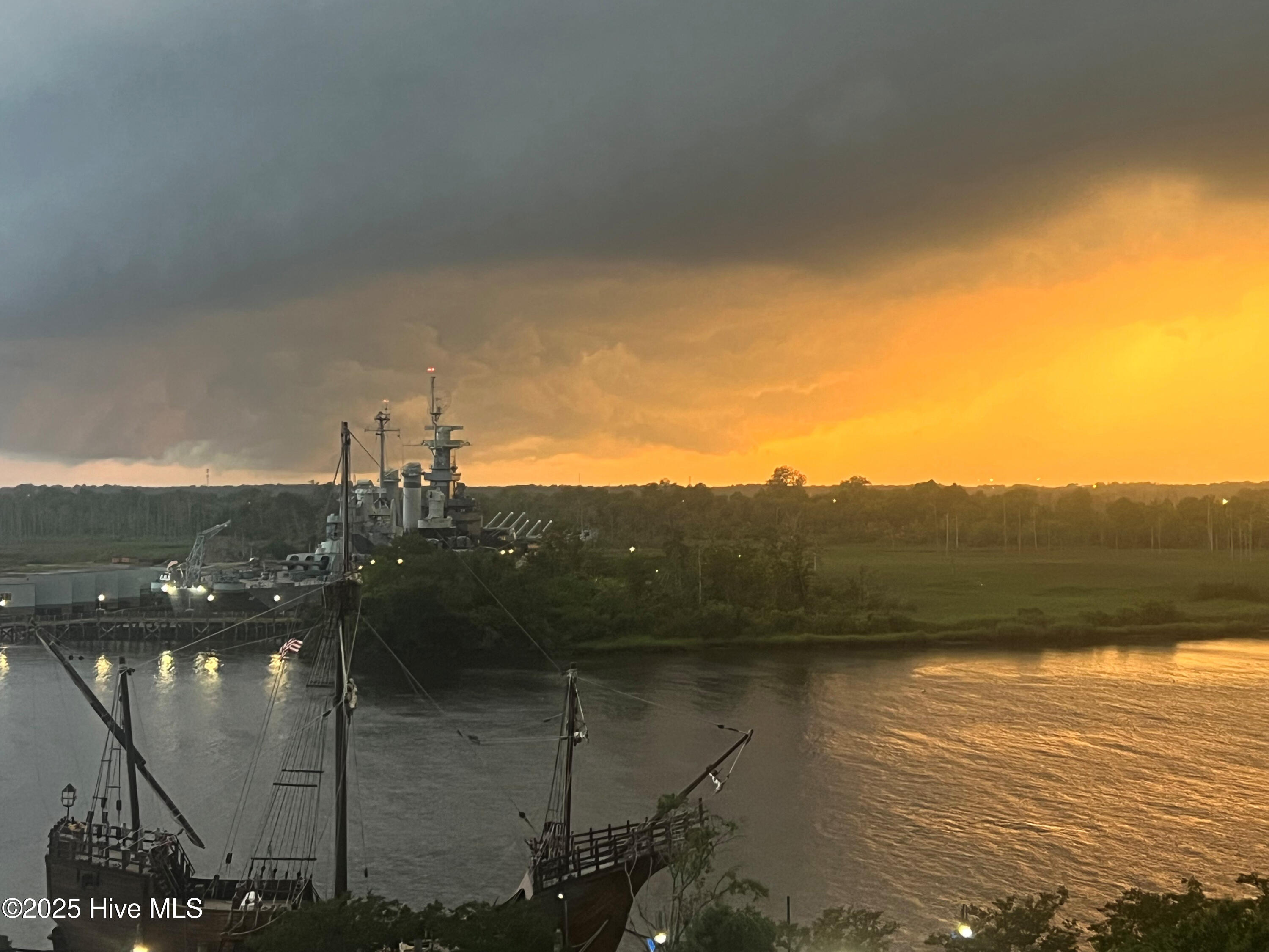 100544606 | Photo 20