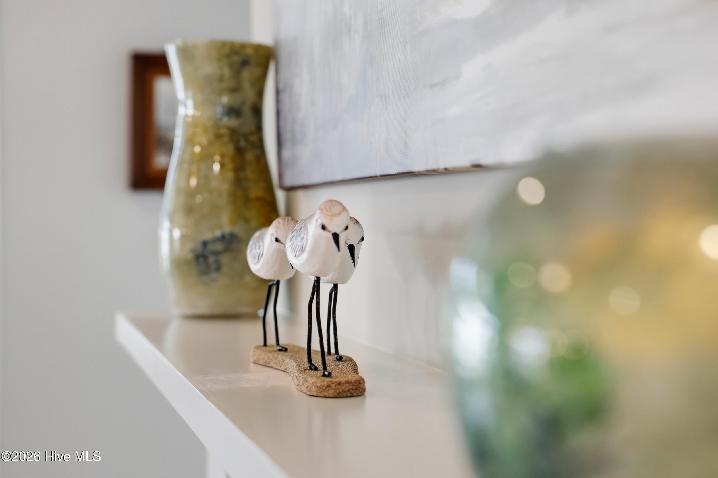 100562298 | Photo 16