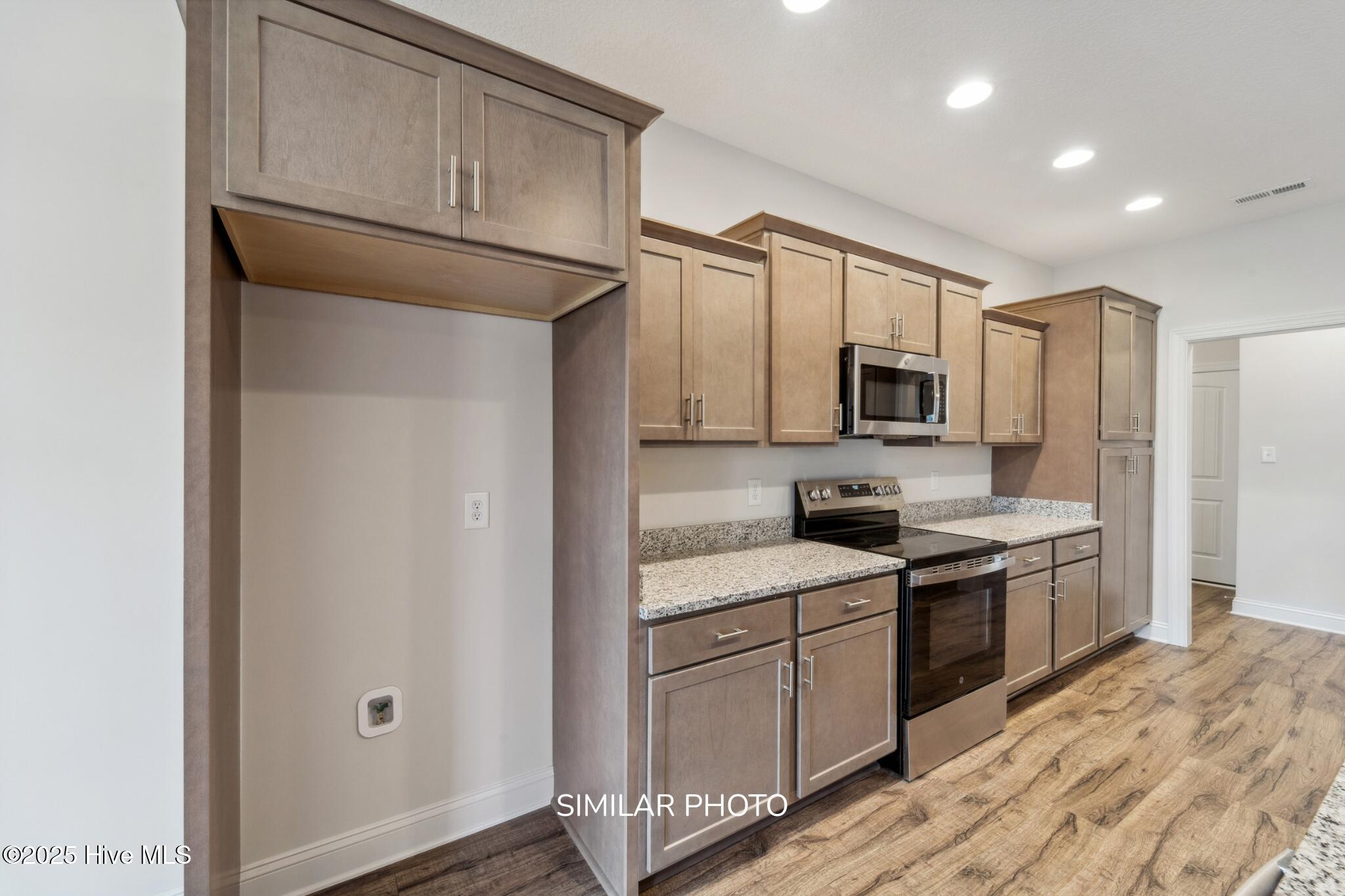 801 Maritime Way, Jacksonville, NC 28546 – photo 15: SIMILAR PHOTO 22 (4)