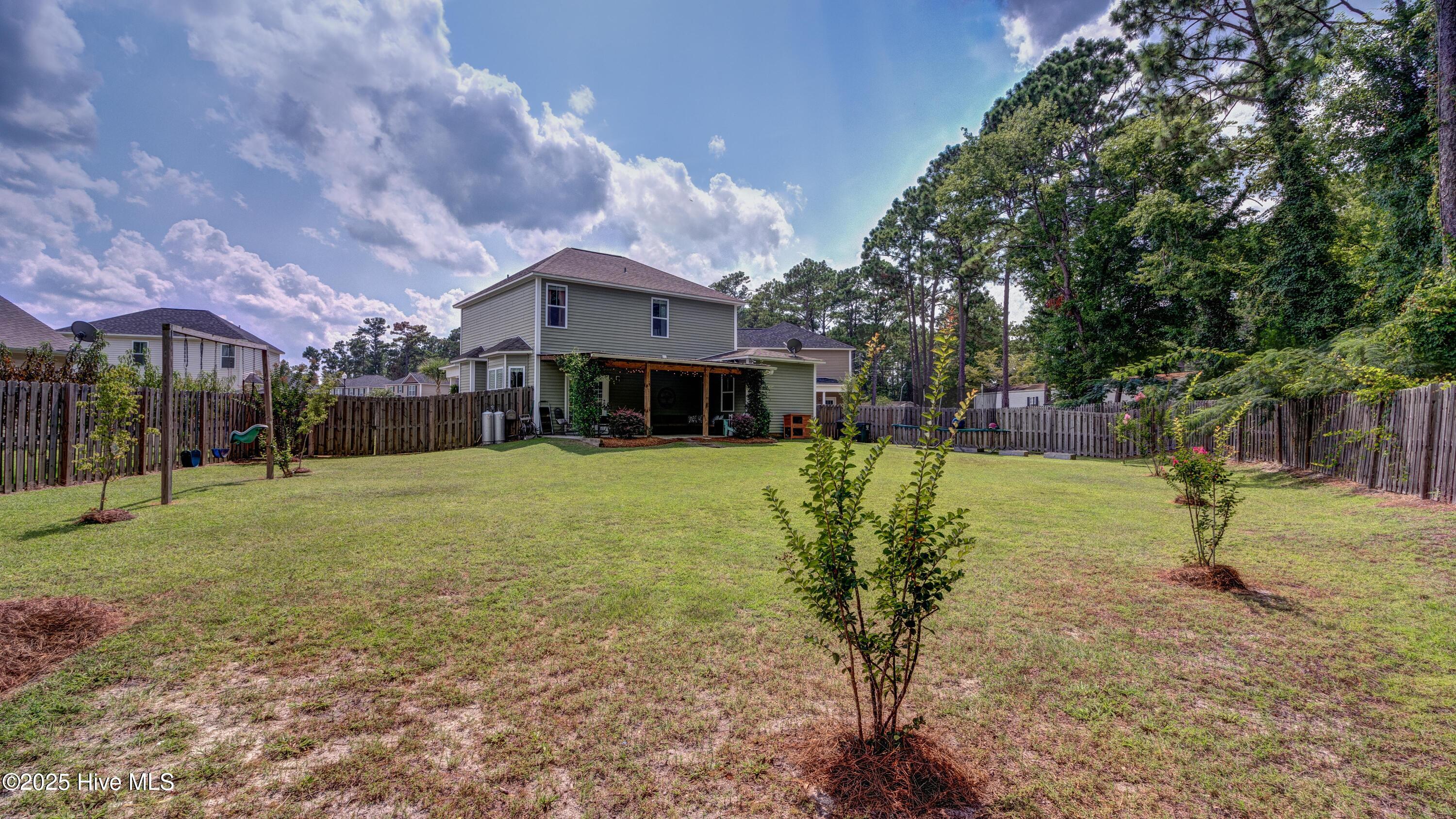 100540832 | Photo 28