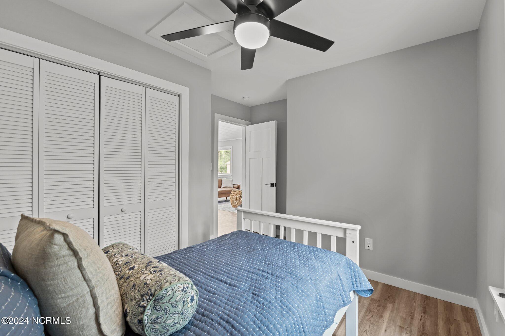 100549913 | Photo 29