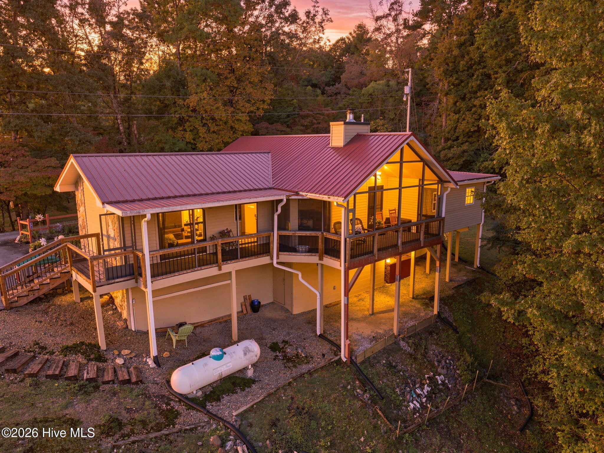 212 Cornwell Lane