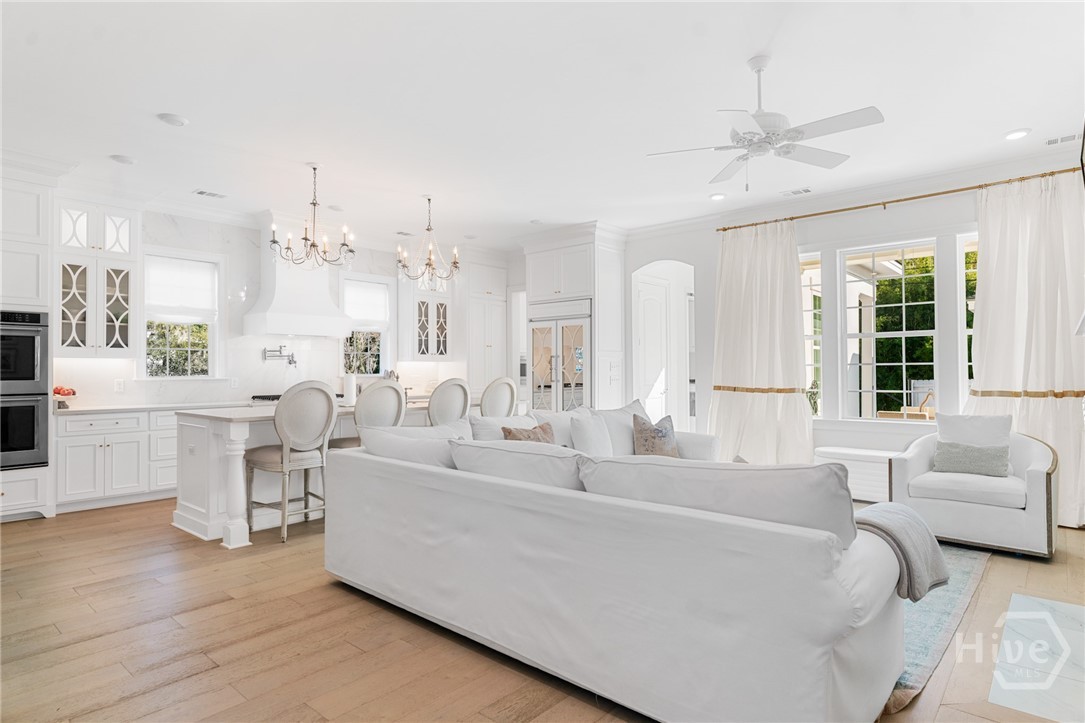 723 E Victory Drive, Savannah, GA, 31405