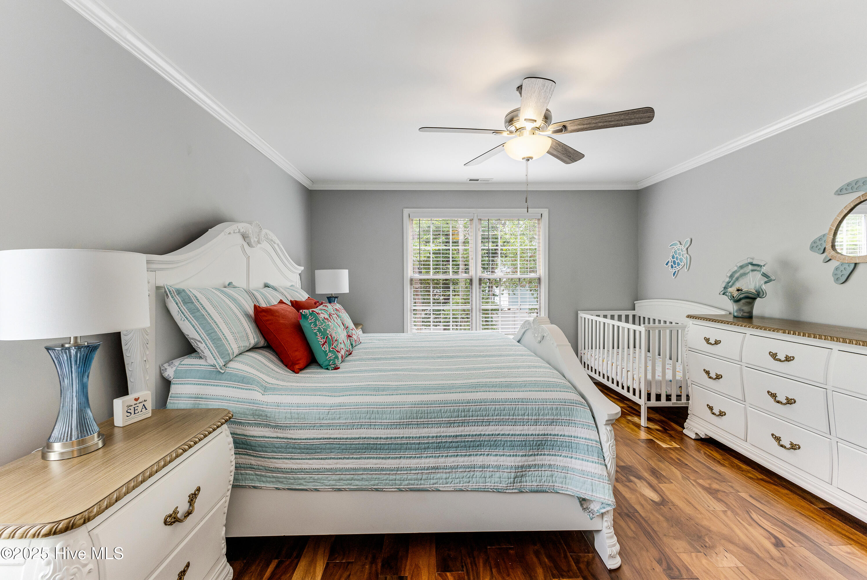 100523594 | Photo 16