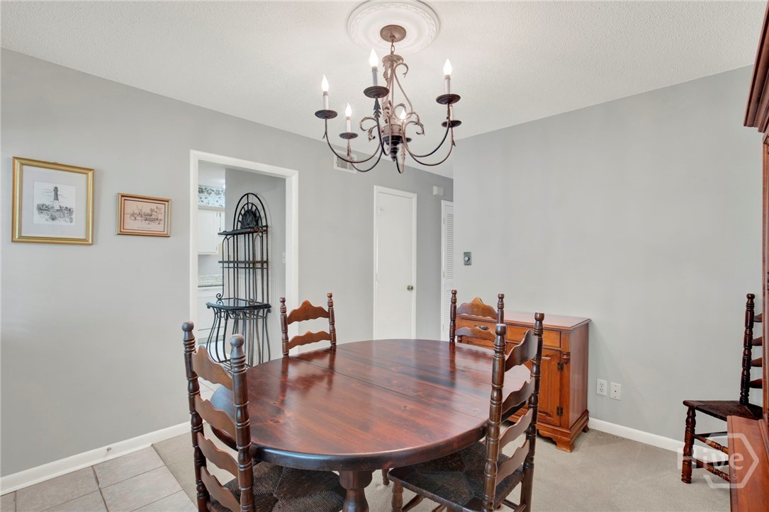 455 Mall Boulevard 6