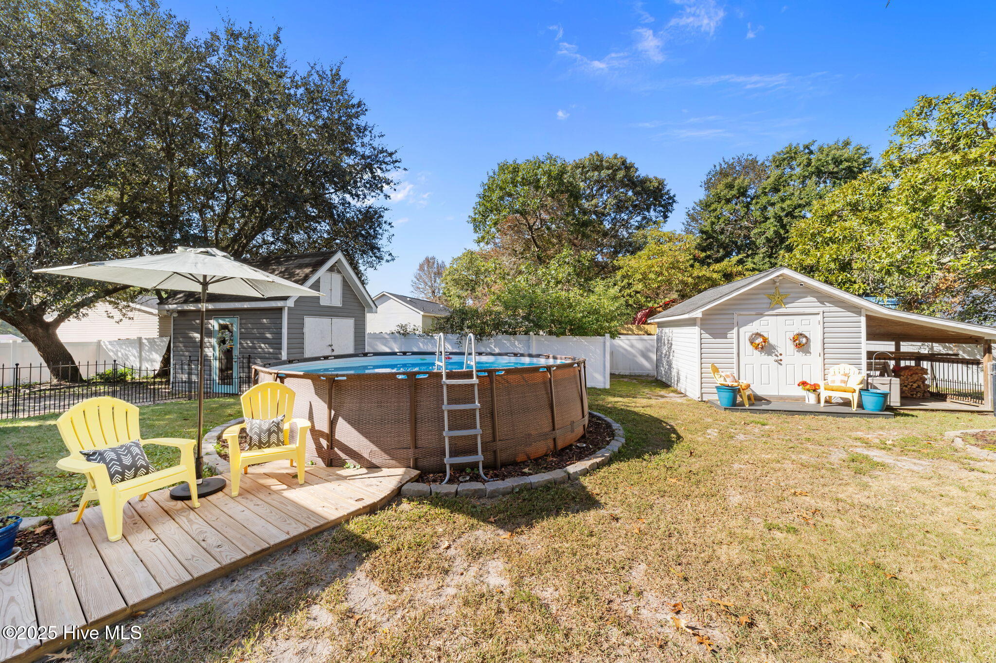 100533050 | Photo 39