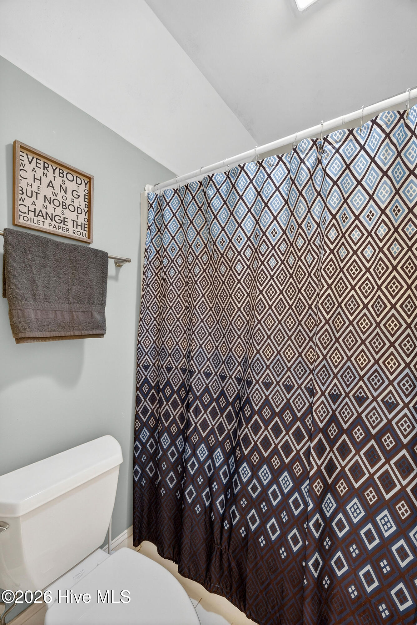 100563131 | Photo 49