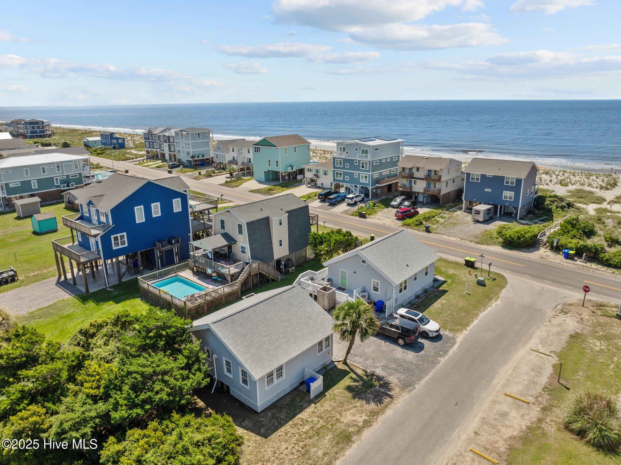 100537194 | Photo 138