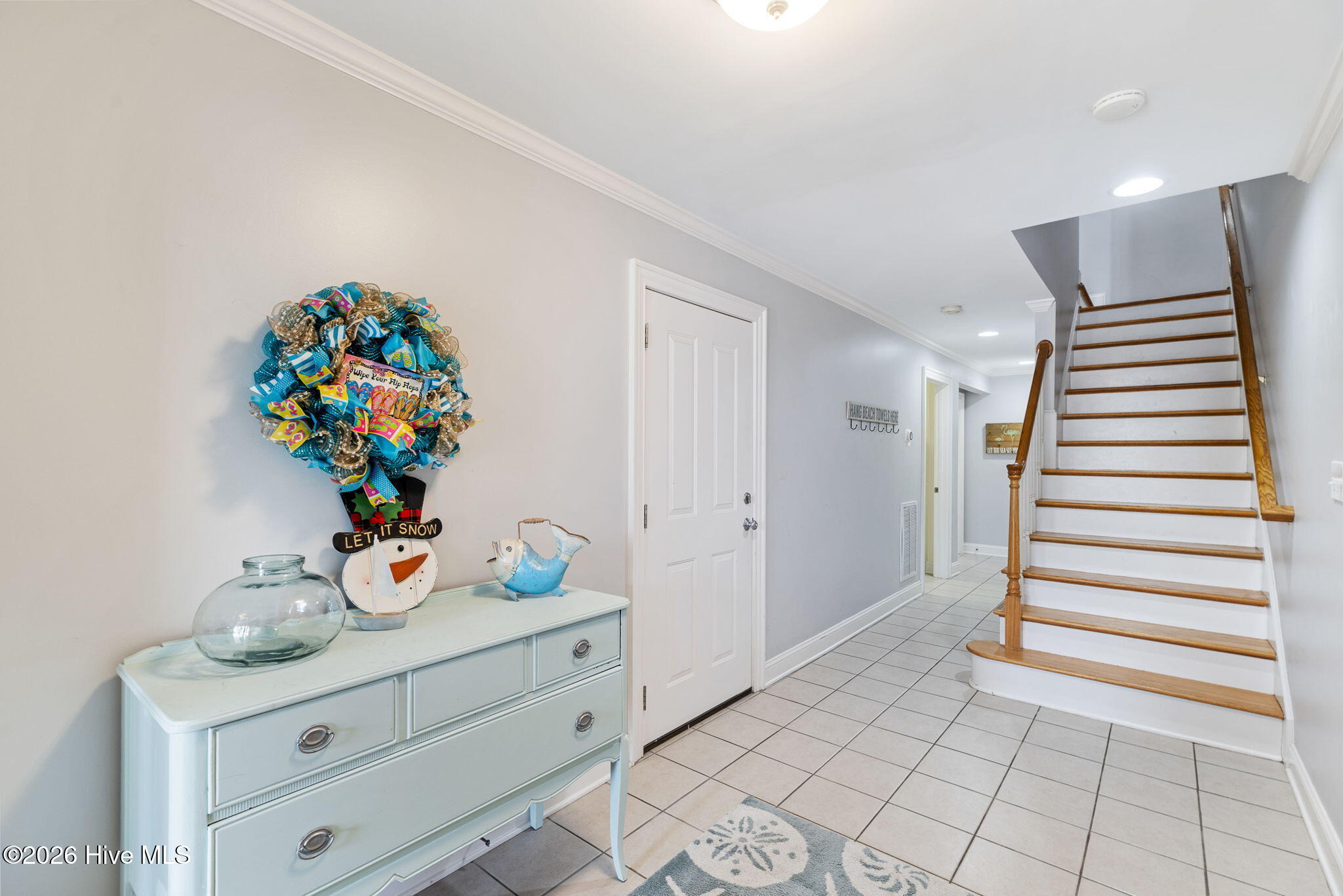 100551653 | Photo 38