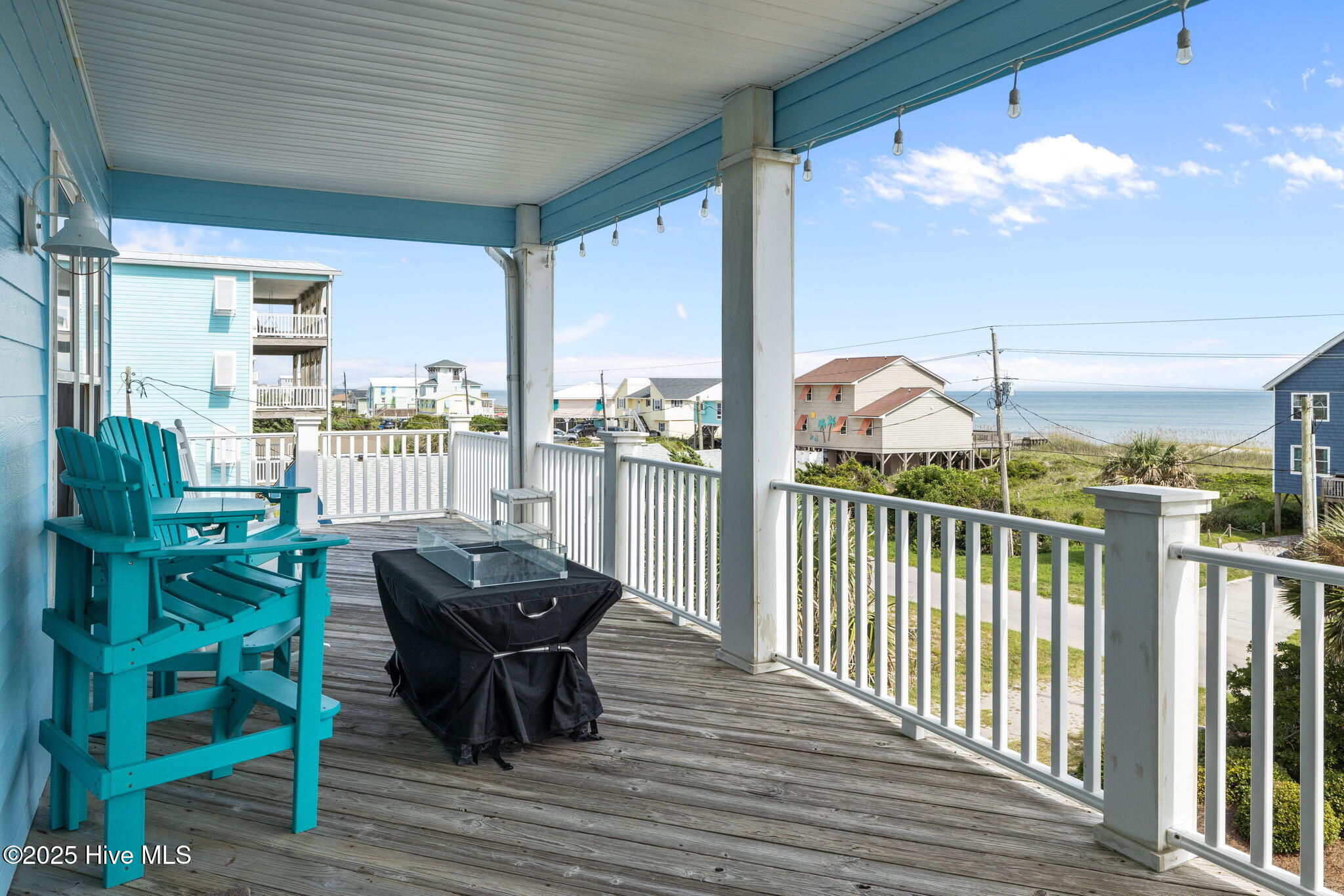 100509576 | Photo 11