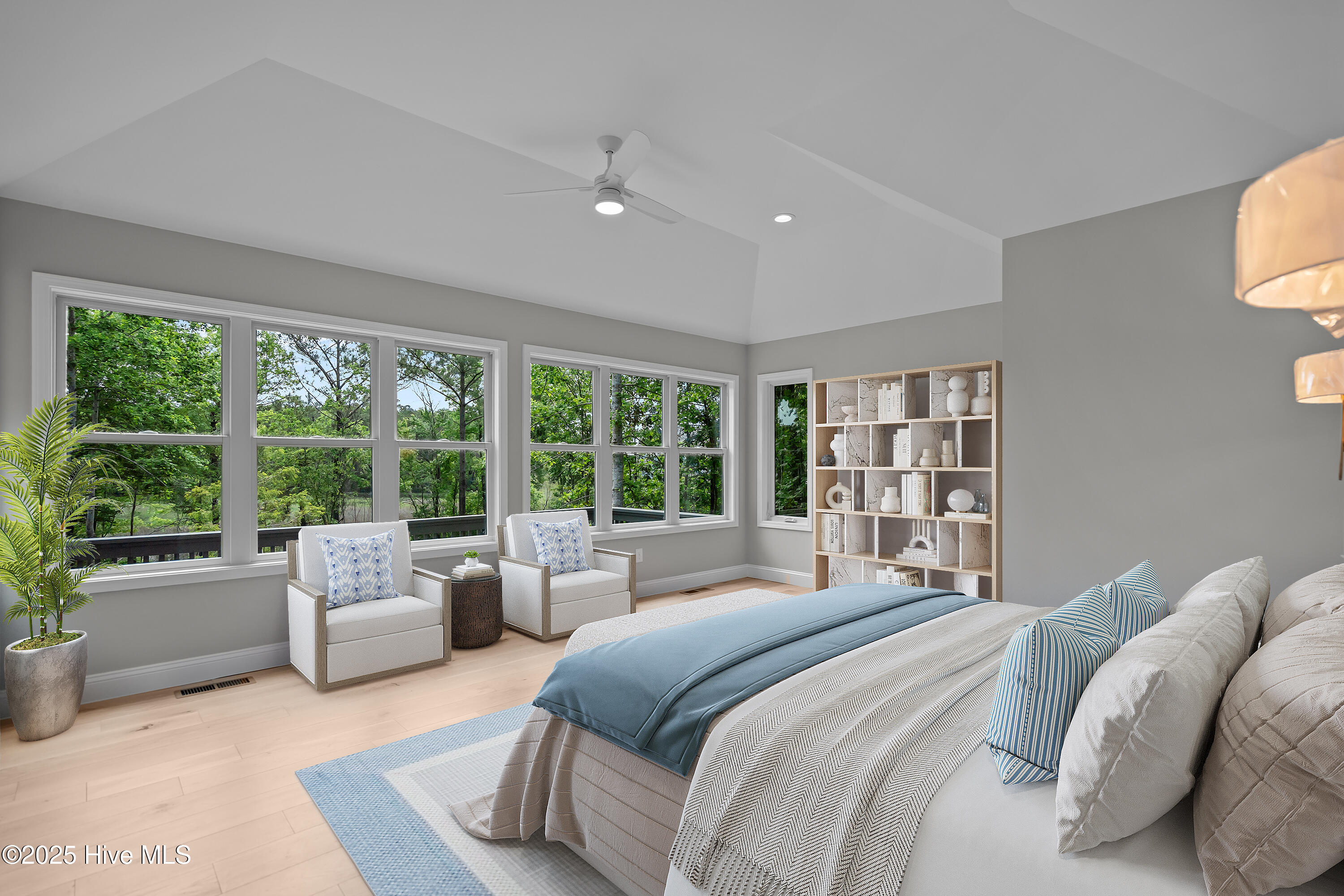 100519960 | Photo 14