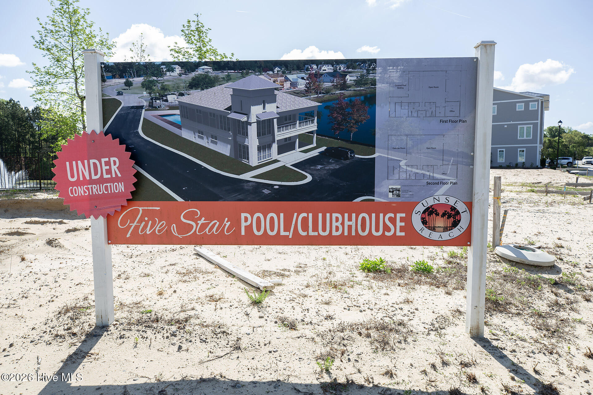 100563450 | Photo 69