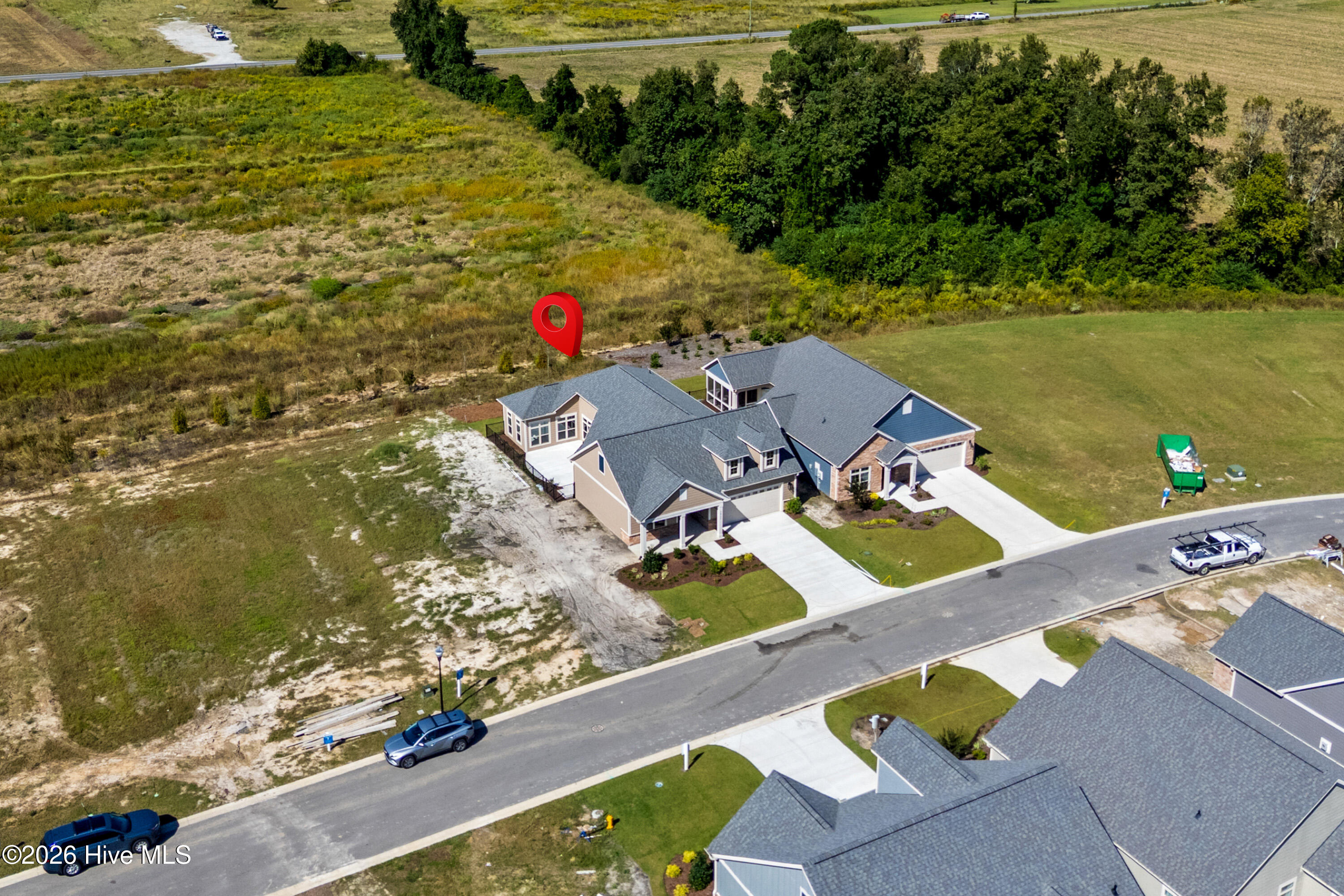 100563444 | Photo 45