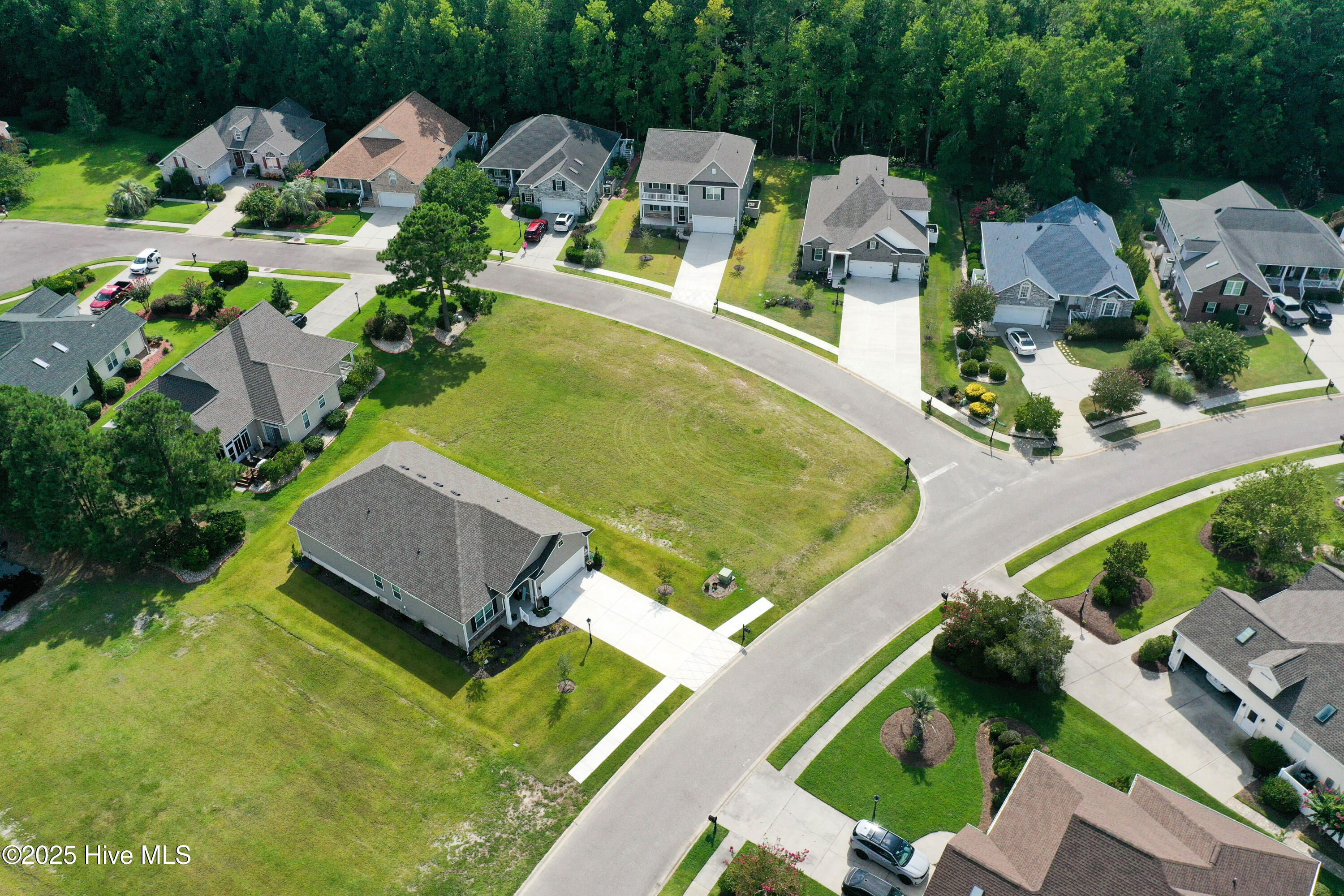 100520580 | Photo 13