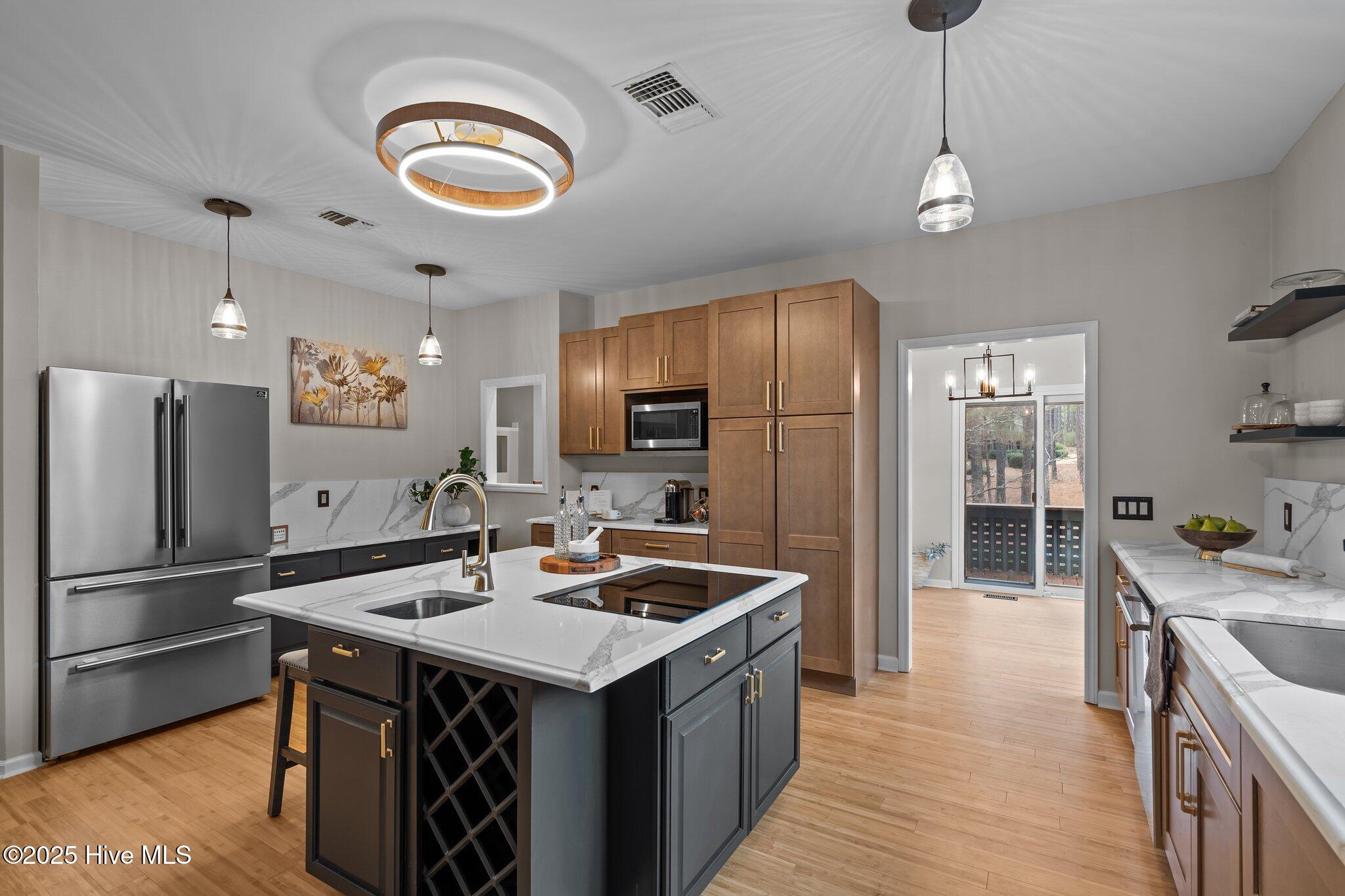 Custom cabinets and high grade quartz counters