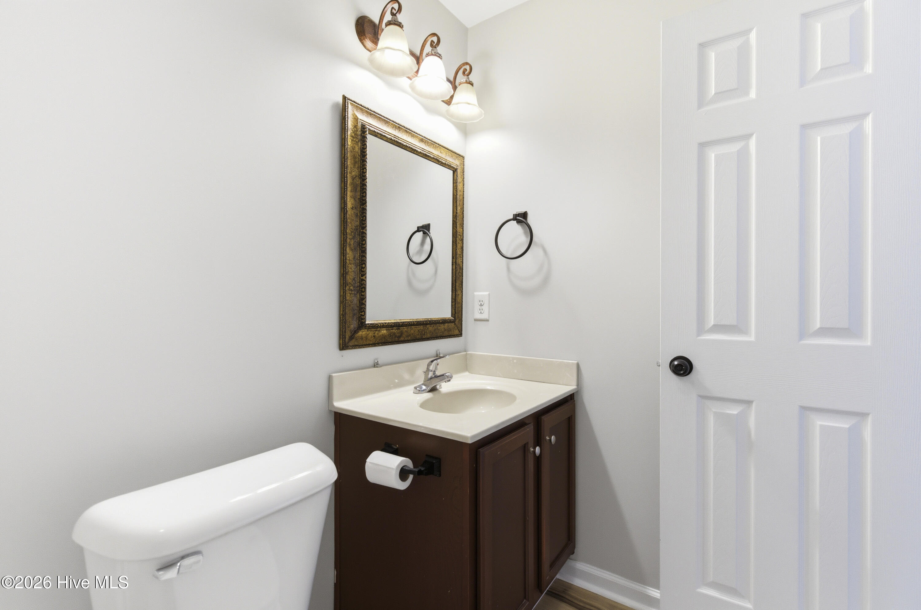 100564497 | Photo 21