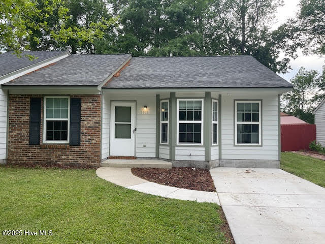 1951 Rolling Ridge Drive,Midway Park