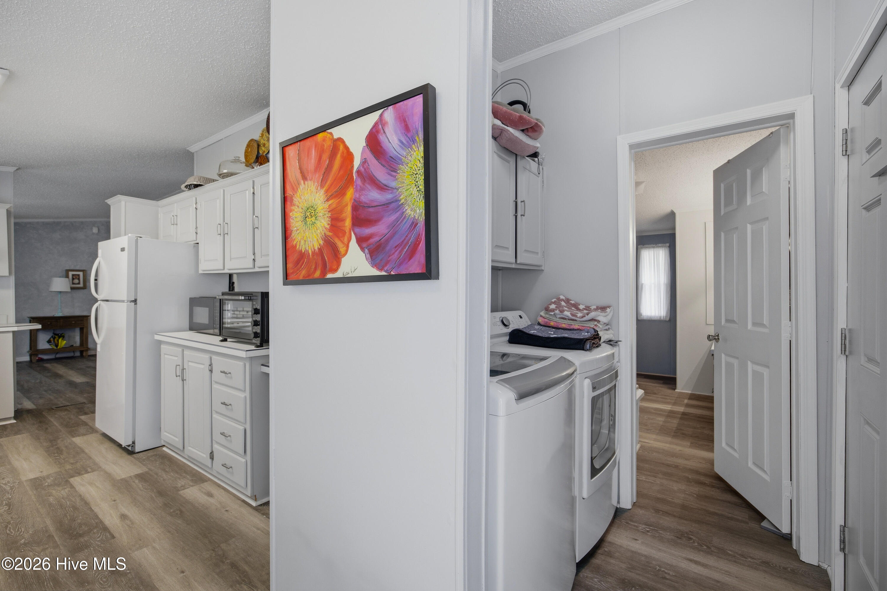 100565028 | Photo 17