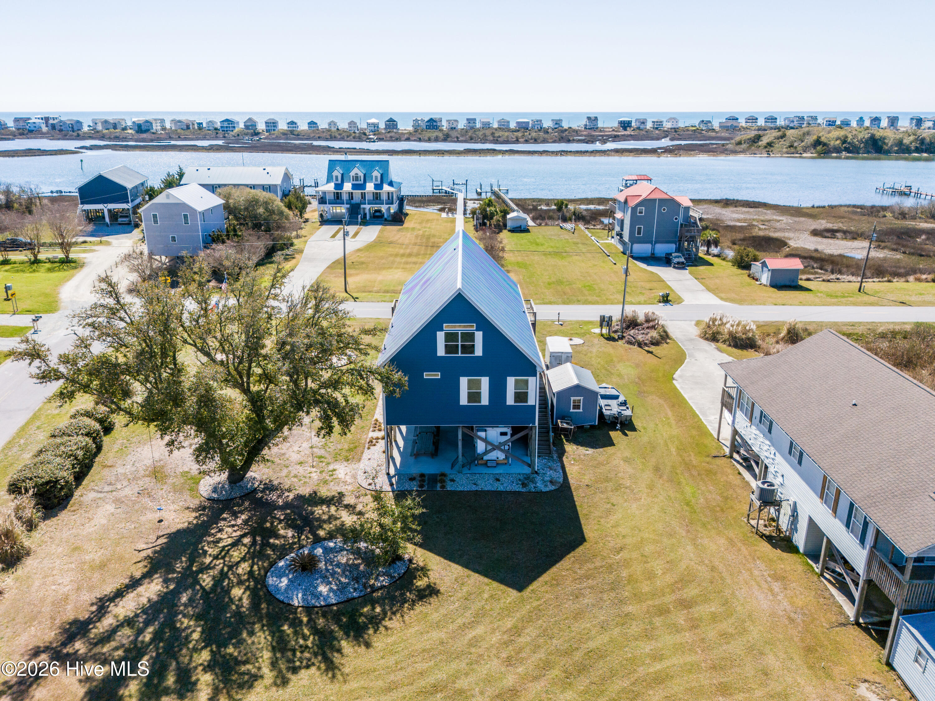 100562204 | Photo 73