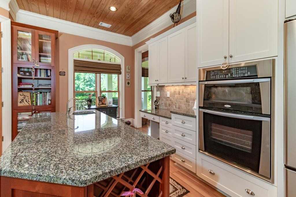 Kitchen - Microwave/Wall Oven Combo