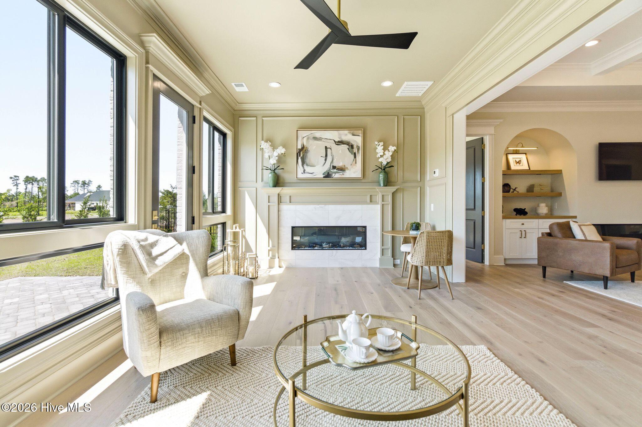 100570119 | Photo 20