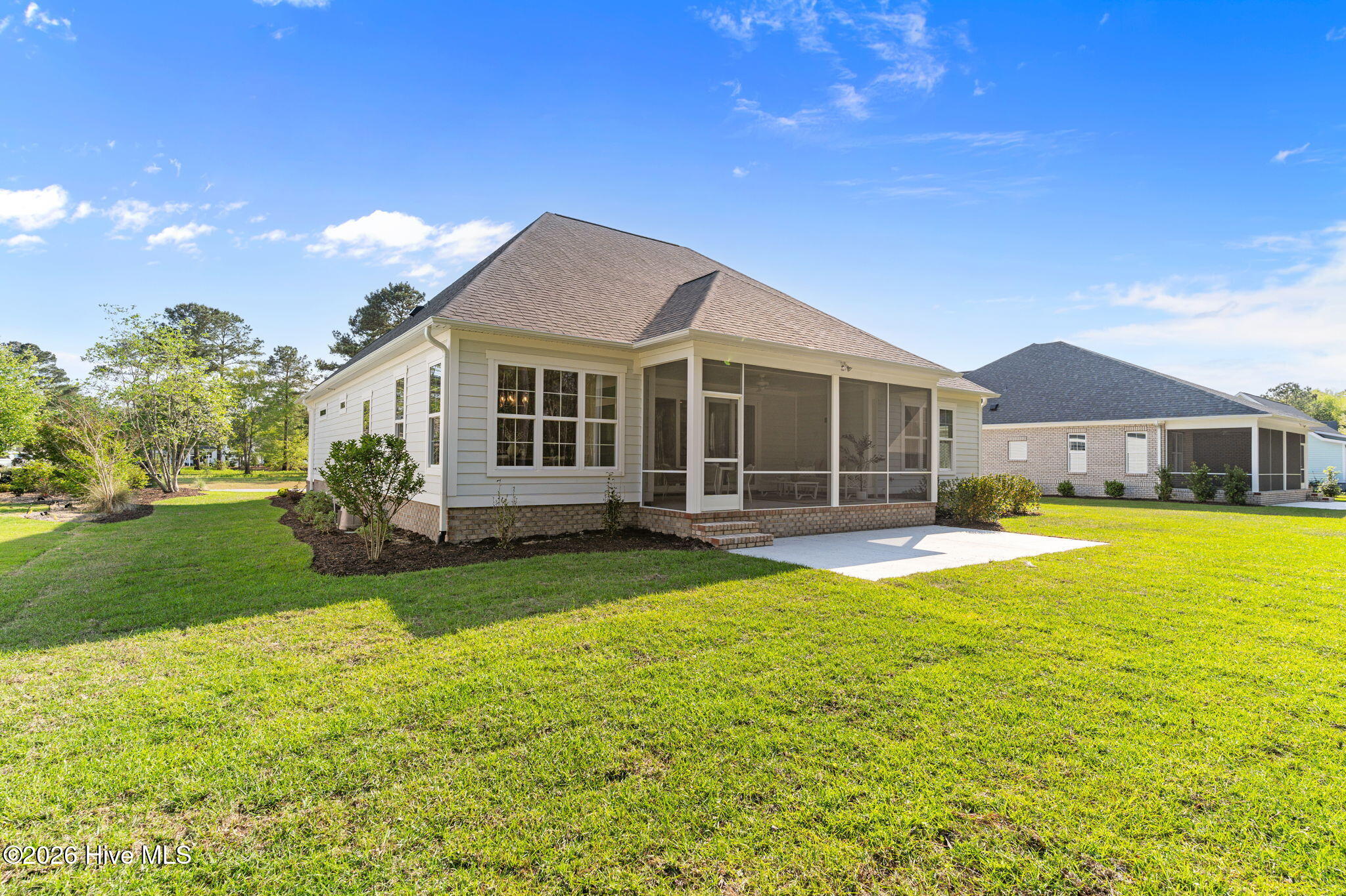 100554681 | Photo 39